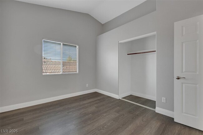 Building Photo - 7937 Lovely Pine Pl