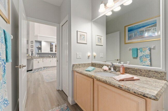 Building Photo - 1594 SW Harbour Isles Cir