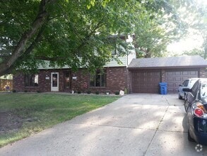 Building Photo - 4159 Pickfair Rd