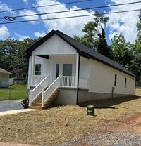 Building Photo - Beautiful new built three-bedroom, two-bat...