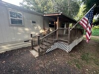 Building Photo - Country Living
