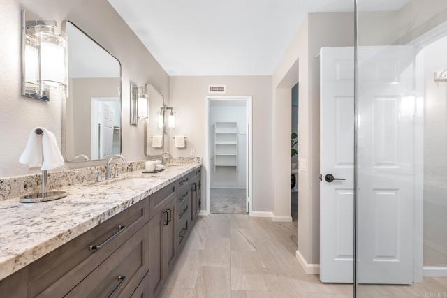 Building Photo - 1996 White Birch Dr