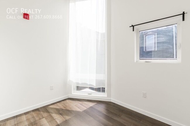 Building Photo - 5303 Chester Ave