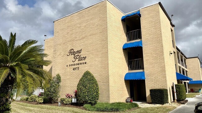 Building Photo - 5428 Stetson Rd