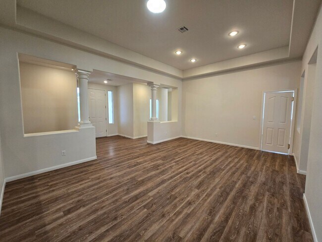 Building Photo - A Fabulous single story home in NW Las Vegas