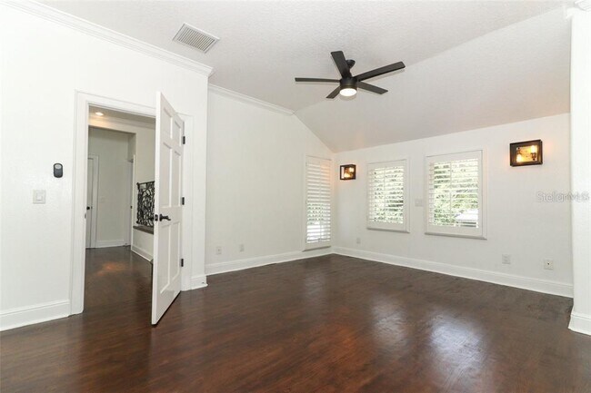 Building Photo - 1442 Palm Ave