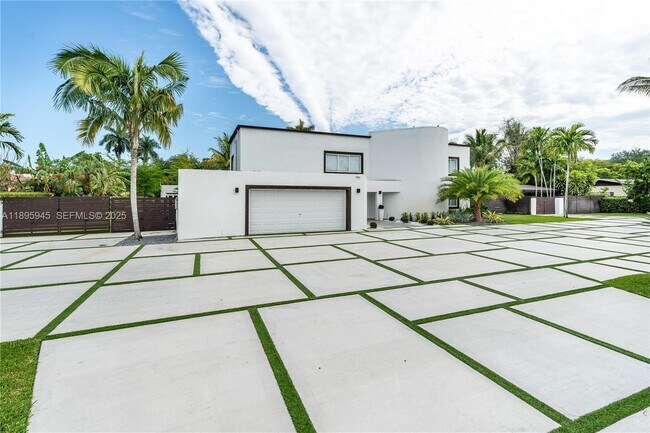 Building Photo - 11531 SW 93rd St