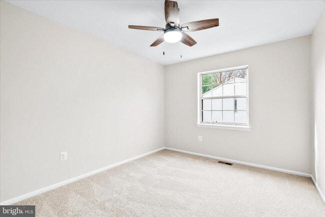 Building Photo - 5842 Holly Hock Pl