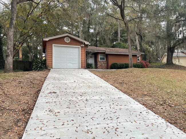 Building Photo - 3/2 House in Huntington Woods