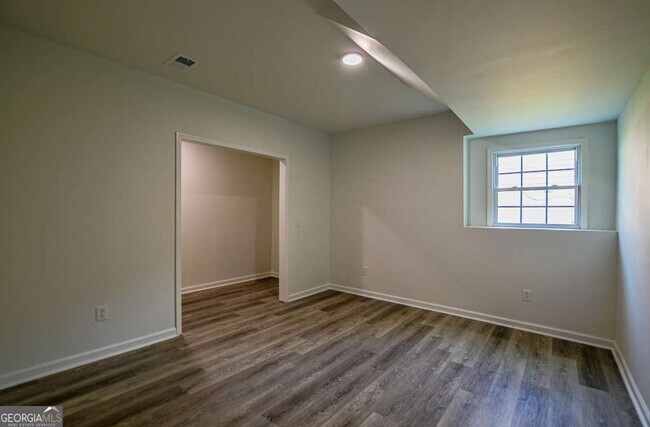 Building Photo - 515 Allens Landing Ct