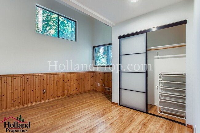 Building Photo - Coming Soon!   Peaceful Retreat in a Seclu...