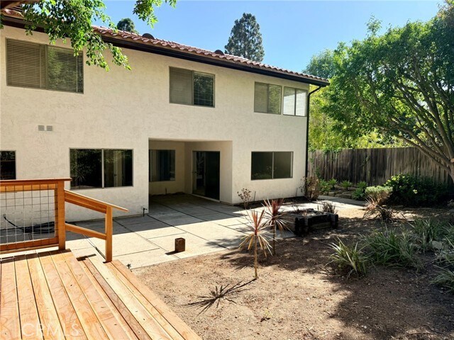 Building Photo - 4356 Cartesian Cir
