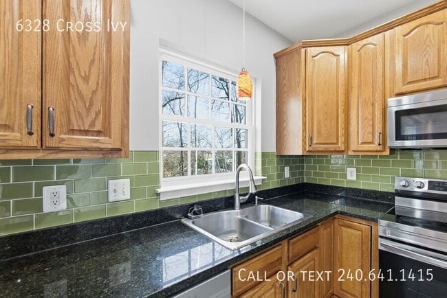 Building Photo - 6328 Cross Ivy Rd