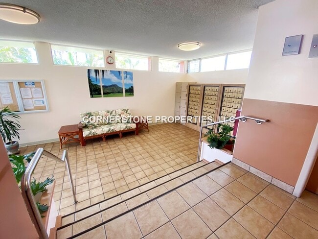 Building Photo - 796 Isenberg St