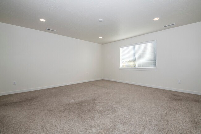 Building Photo - 10236 W Achillea St