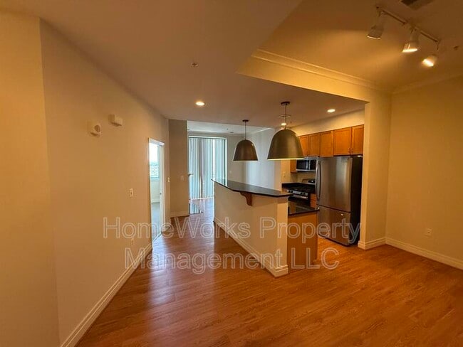 Building Photo - 414 Water St