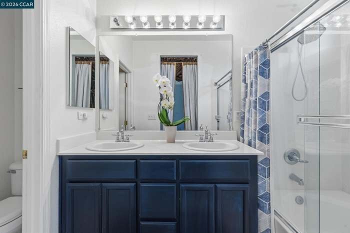 Building Photo - 2271 Montecito Ct