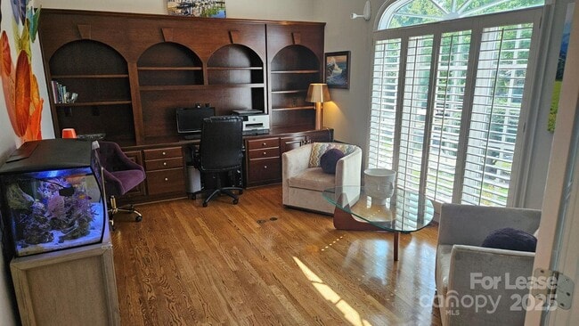 Building Photo - 5523 Challis View Ln