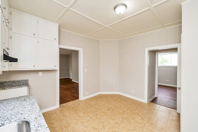 Building Photo - Beautifully Renovated Docena Home – Pet Fr...