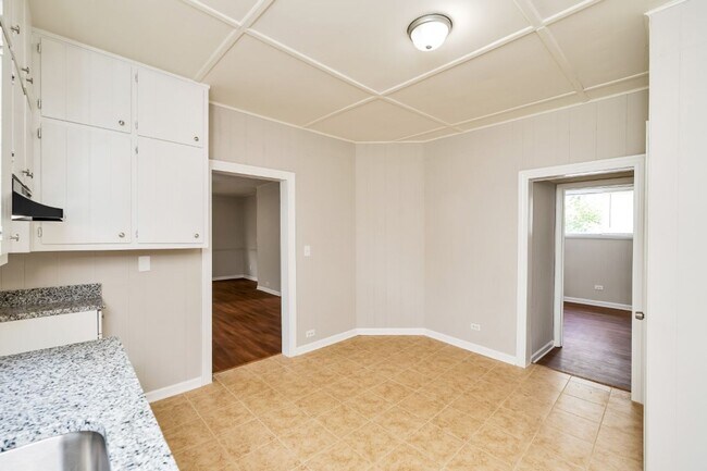 Building Photo - Beautifully Renovated Docena Home – Pet Friendly & Move-In Ready!