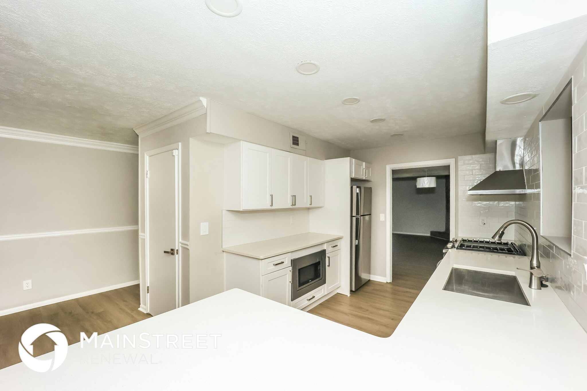 Building Photo - 4433 Woodbank Ln