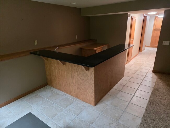 Building Photo - 4110 Juneau Ln N