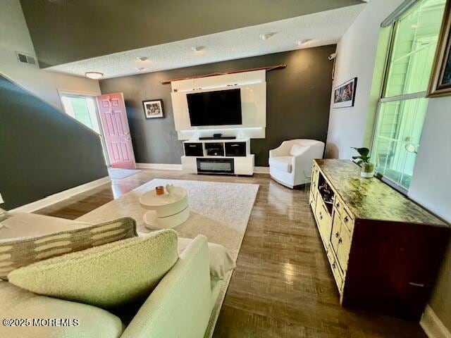 Building Photo - 422 Waters Edge Dr