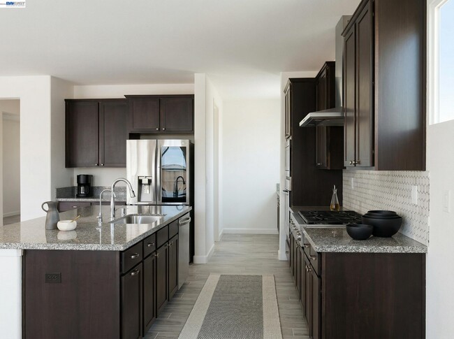 Building Photo - 679 Hamilton Ct