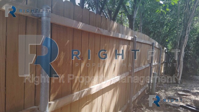 Building Photo - 7832 Portman Ave