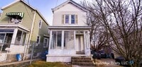 Building Photo - Very nice!! 3 Bedroom 1.5 Bath House in Ea...