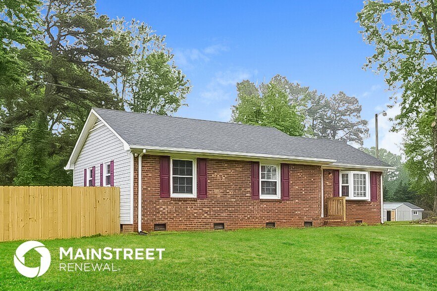 Building Photo - 7704 Landis Dr