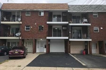Primary Photo - 20A Prospect St
