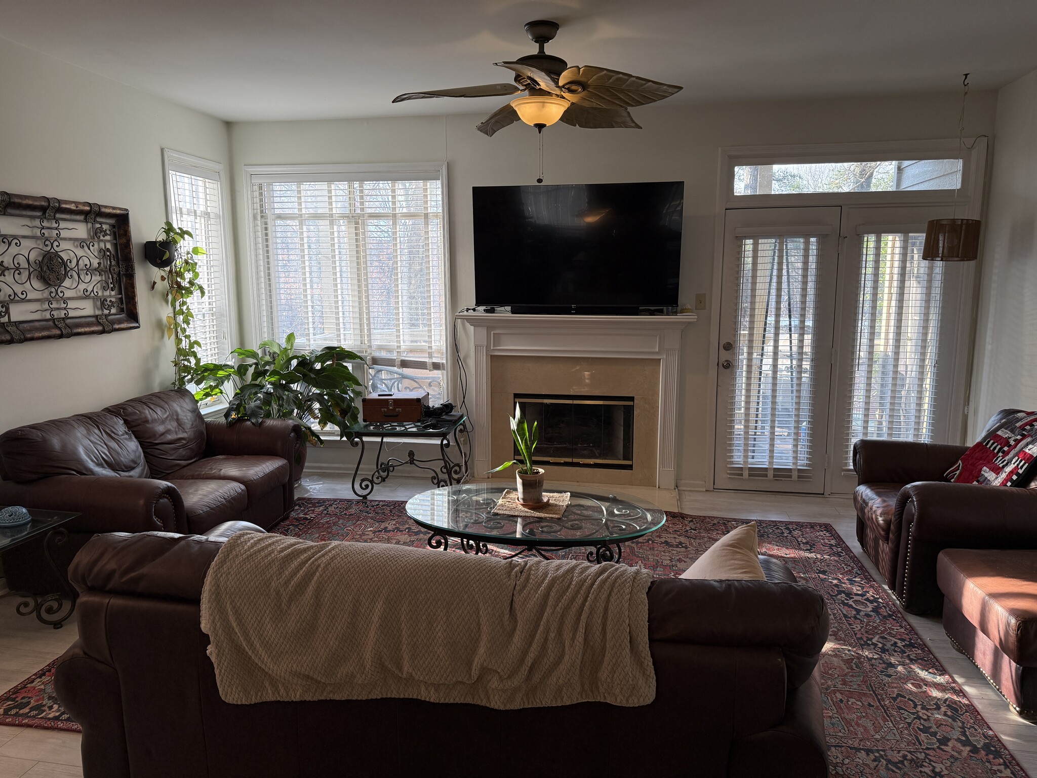 Living Room Balcony Door - 1303 McGill Park Ave NE