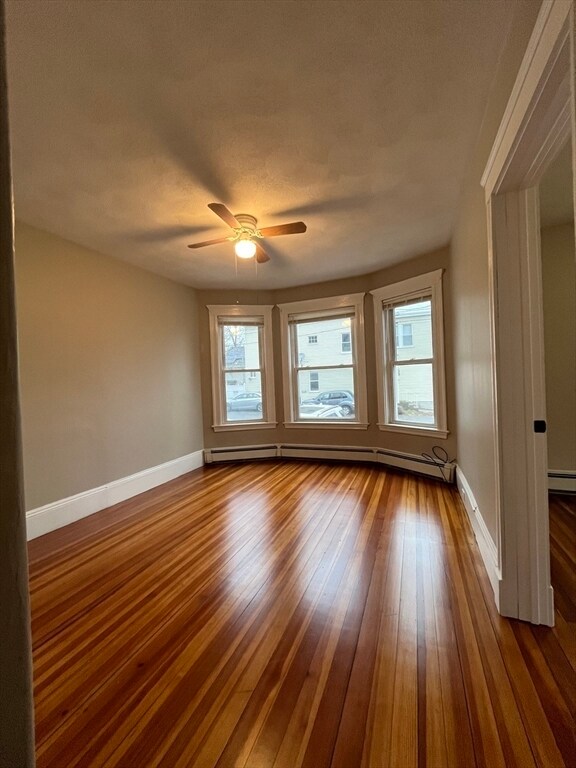 Building Photo - 397 Lincoln Ave