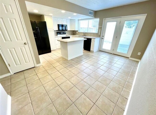 Building Photo - 3948 Laura Leigh Dr