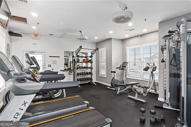 Building Photo - 850 Piedmont Ave NE