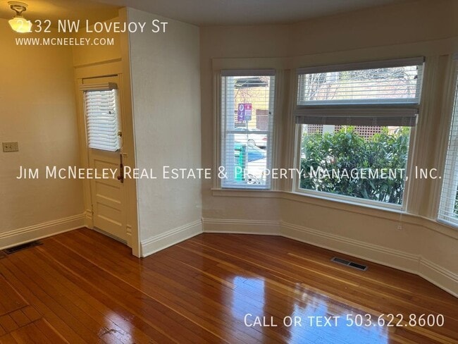 Building Photo - 2132 NW Lovejoy St