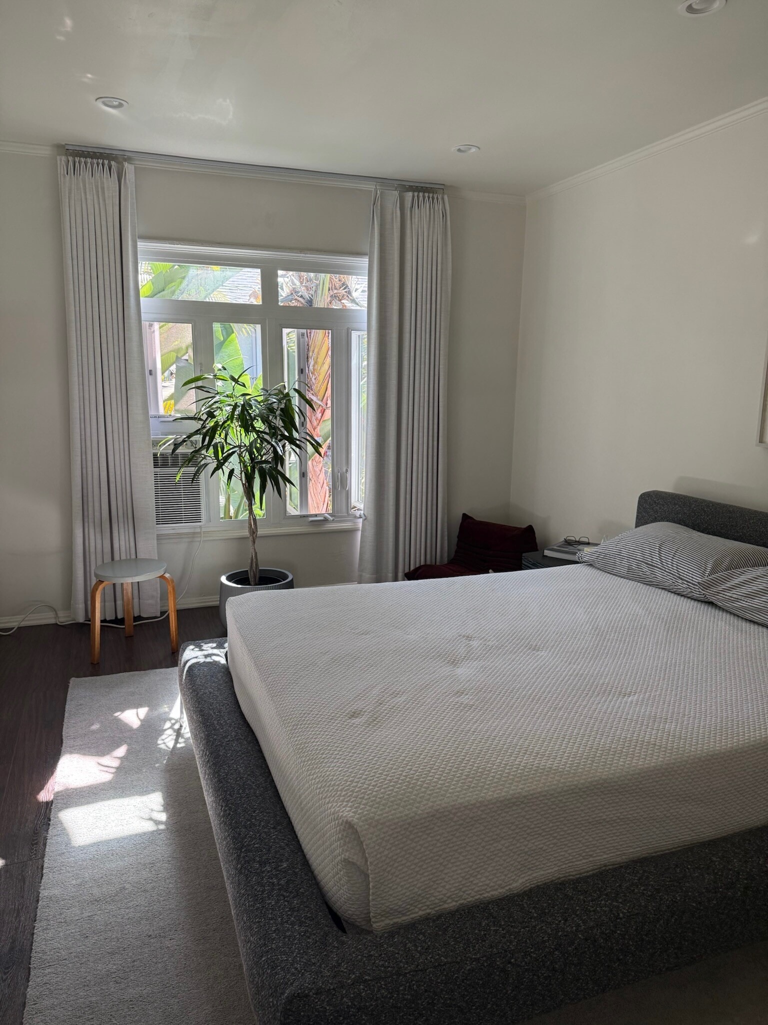 Bedroom 1 - great windows, french linen blackout drapes, and AC - 9933 Robbins Dr