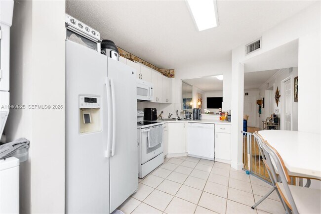 Building Photo - 7760 NW 22nd St