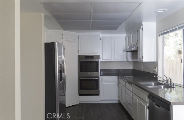 Building Photo - 3050 Wildwood Ave