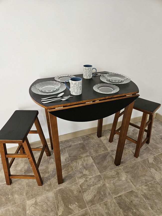 Building Photo - 1446 Old Ballpark Rd