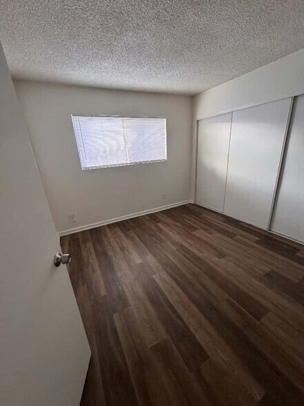 Building Photo - 6833 Sepulveda Blvd