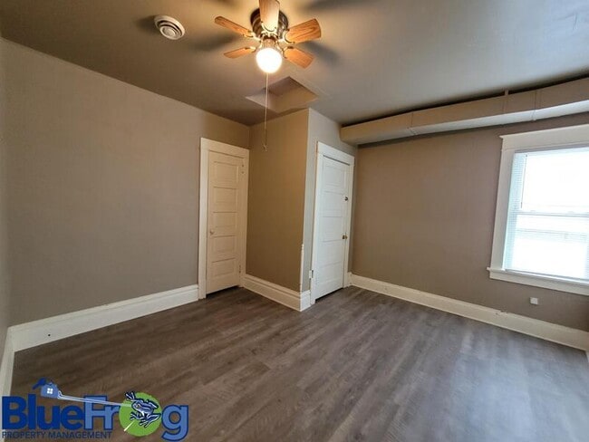 Building Photo - 144 West Pulaski Street - 1