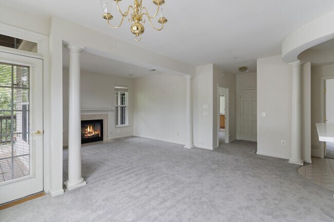 Building Photo - 1021 Leeward Way