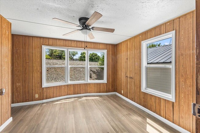 Building Photo - 2337 Weaver Pike