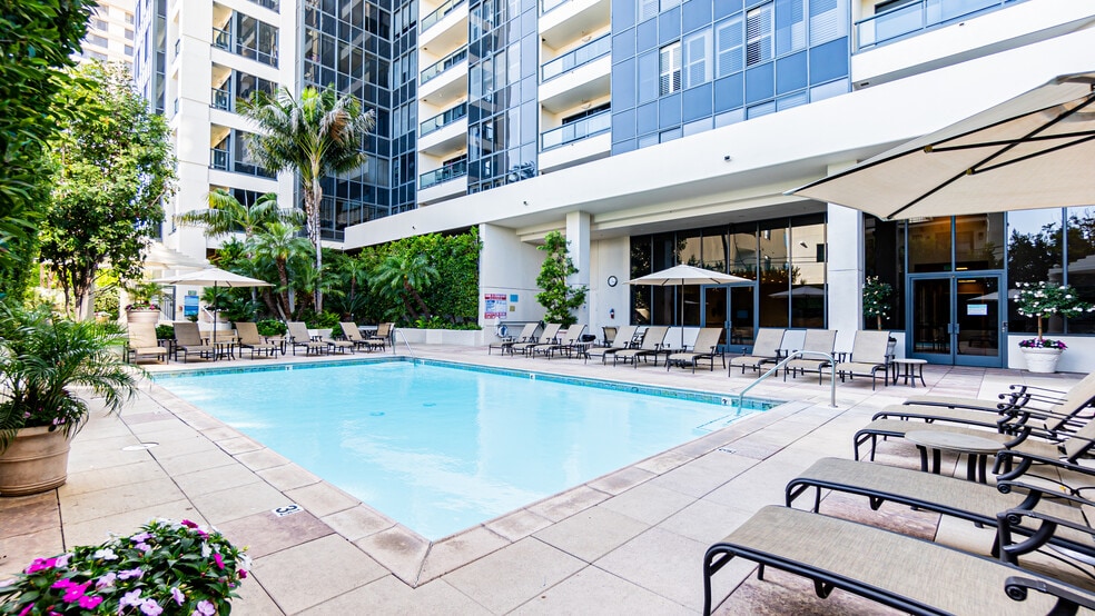 Pool Area - 10724 Wilshire Blvd