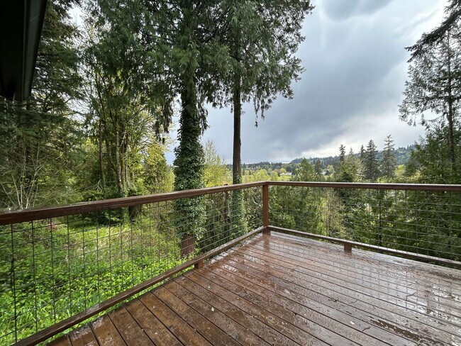 Building Photo - Stunning Views! Secluded 2 Bed, 1 Bath Gem!