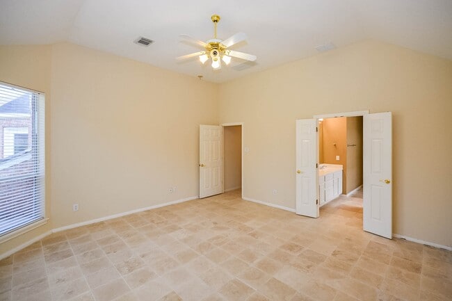 Building Photo - 3211 Chapel Creek Way