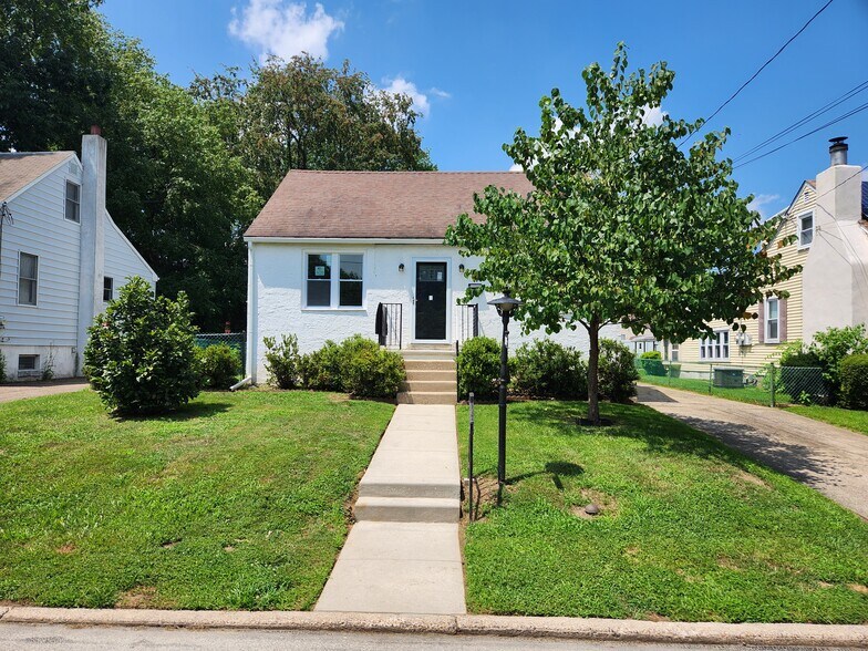 Primary Photo - 1023 Lawnton Ter