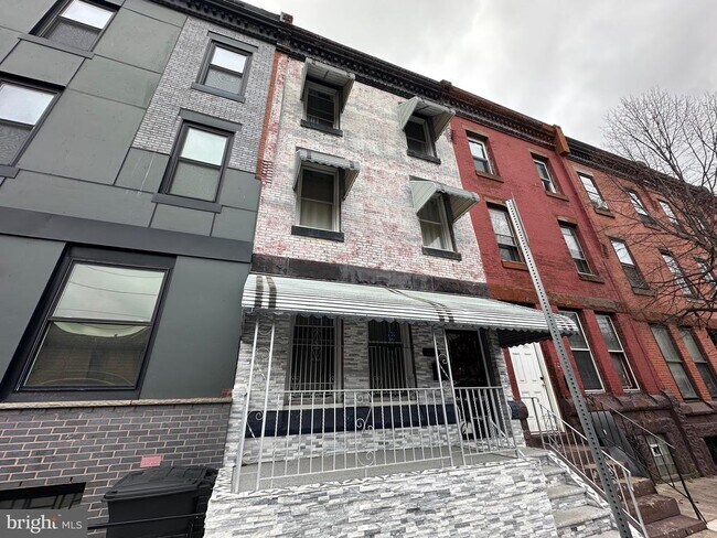 Building Photo - 2224 N 20th St